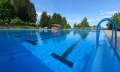 glasklares Wasser im Freibad Oberreute