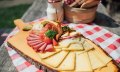 Allg&auml;uer Vesperbrett mit K&auml;se und Wurst