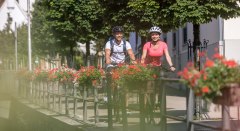 Radfahren durch Weiler Simmerberg © Landkreis Lindau (Bodensee)