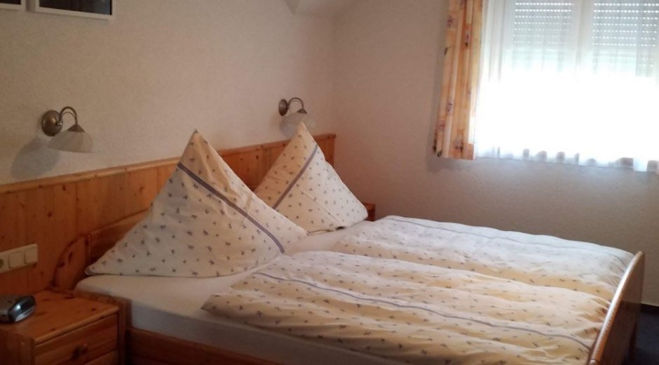 Schlafzimmer nr.1 © _changed => 04.06.2020 um 14:09 Uhr