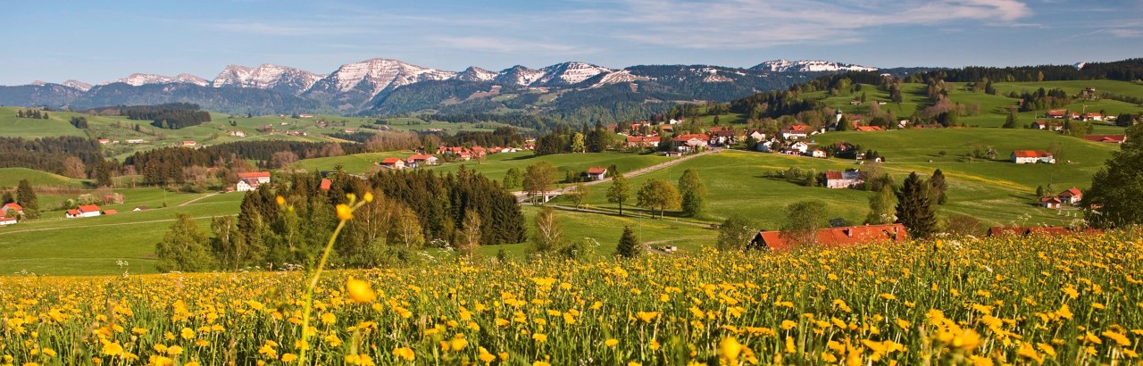 Zauber einer Landschaft mit sanft geschwungenen H&uuml;geln und lieblichen T&auml;lern - das Westallg&auml;u!