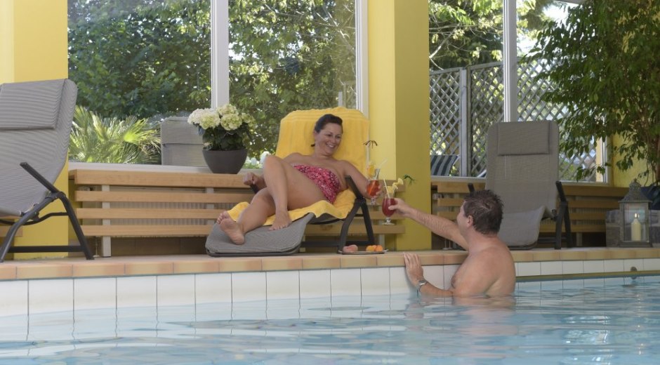 Schwimmbad © _changed => 14.03.2018 um 10:09 Uhr Schwimmbad © _changed => 14.03.2018 um 10:09 Uhr