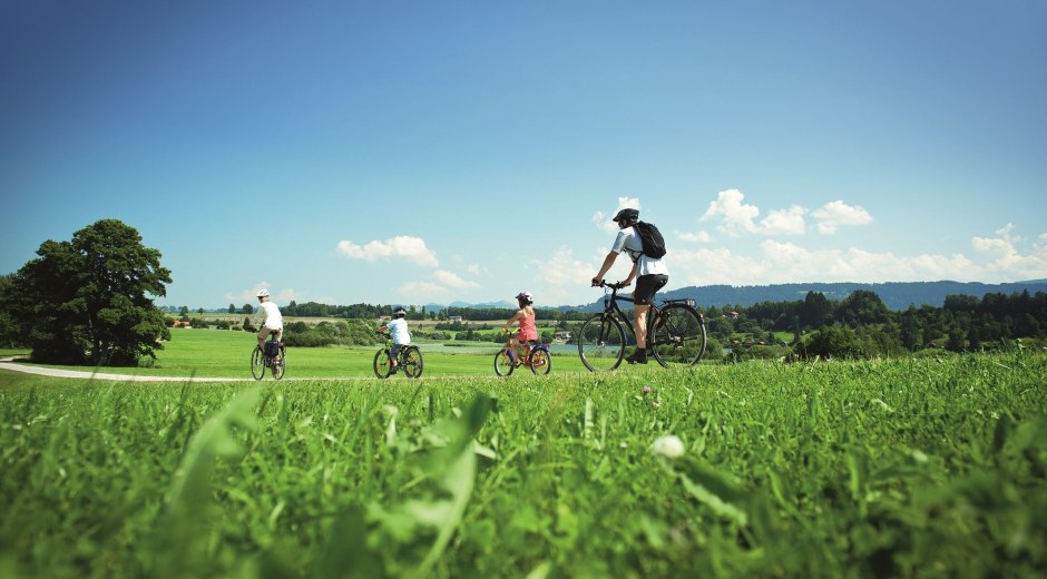 Familienausflug entlang der Radrunde Allgäu © Allgäu GmbH Familienausflug entlang der Radrunde Allgäu © Allgäu GmbH