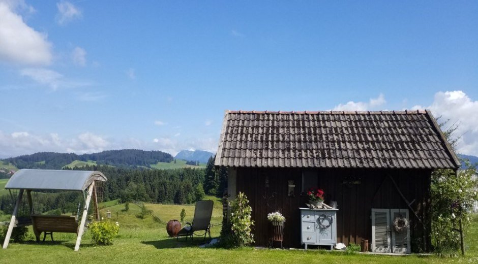 Garten Häuschen / mit Grill Möglichkeit © _changed => 14.12.2021 um 07:52 Uhr