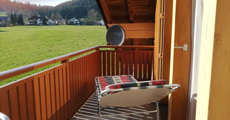 Balkon im Sommer &copy; _changed => 14.04.2020 um 21:06 Uhr