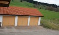 Blick auf Garage (Mittleres Tor gehoert zur Ferienwohnung) &copy; _changed => 10.01.2020 um 20:23 Uhr