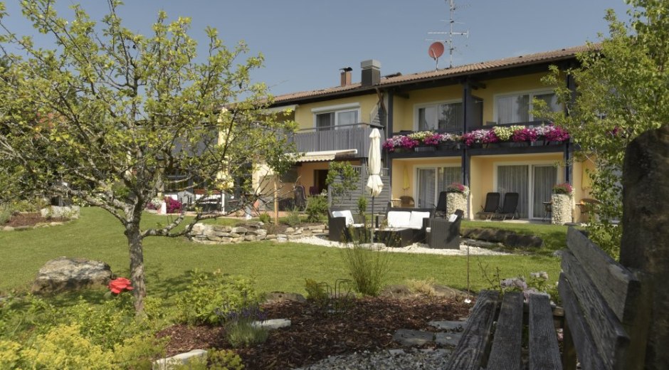 Garten © _changed => 14.03.2018 um 10:35 Uhr Garten © _changed => 14.03.2018 um 10:35 Uhr
