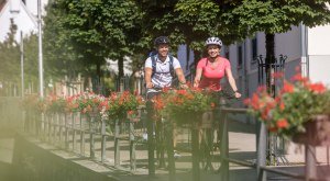 Radfahren durch Weiler Simmerberg © Landkreis Lindau (Bodensee)